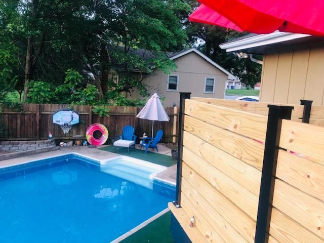 Becky & Marvels 420 Stay - Private Room Kansas City Exterior foto
